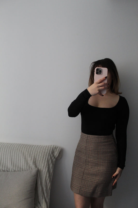 Jupe mi courte tailleur